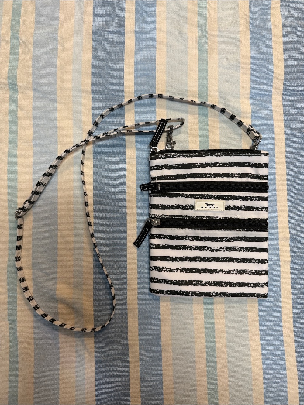 NWOT Scout Sally Go Lightly Striped Crossbody - Black & White